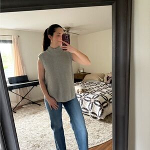 Gray Sleeveless Women's Sweater